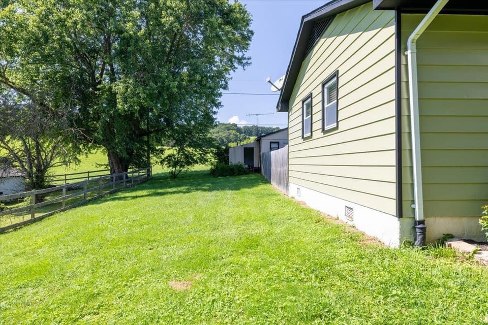 3086 Mud Pike Road, photo 15 of 25
