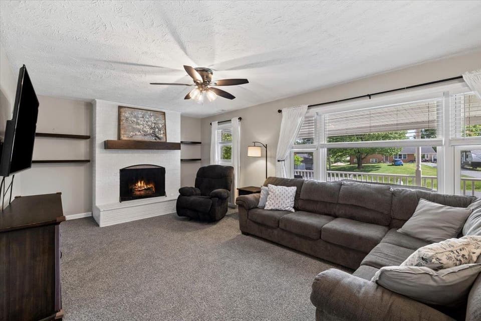 80 Alta Court, photo 6 of 37