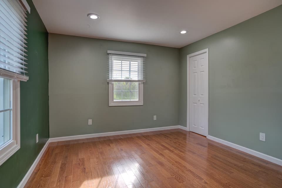 1215 Moose Drive, photo 14 of 28