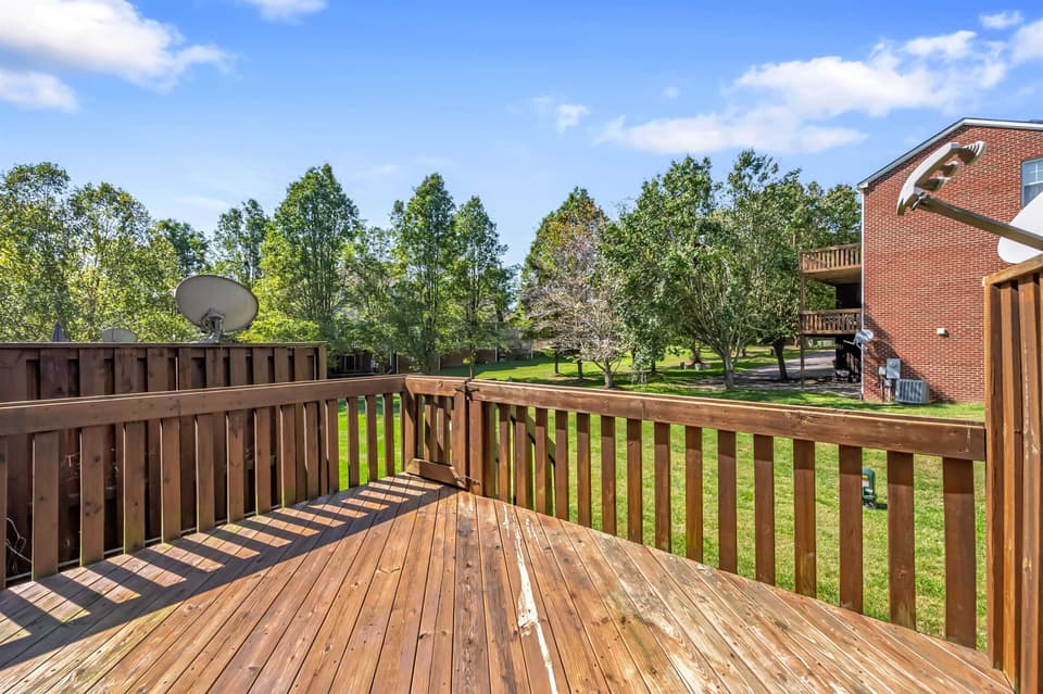 120 Blue Leaf Drive, photo 35 of 40