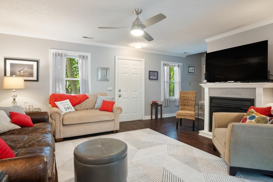 395 Warren Street, photo 20 of 40