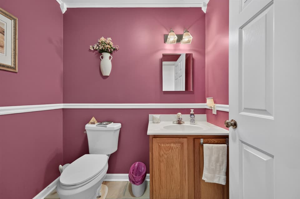 170 Cullen Court SE, photo 18 of 40