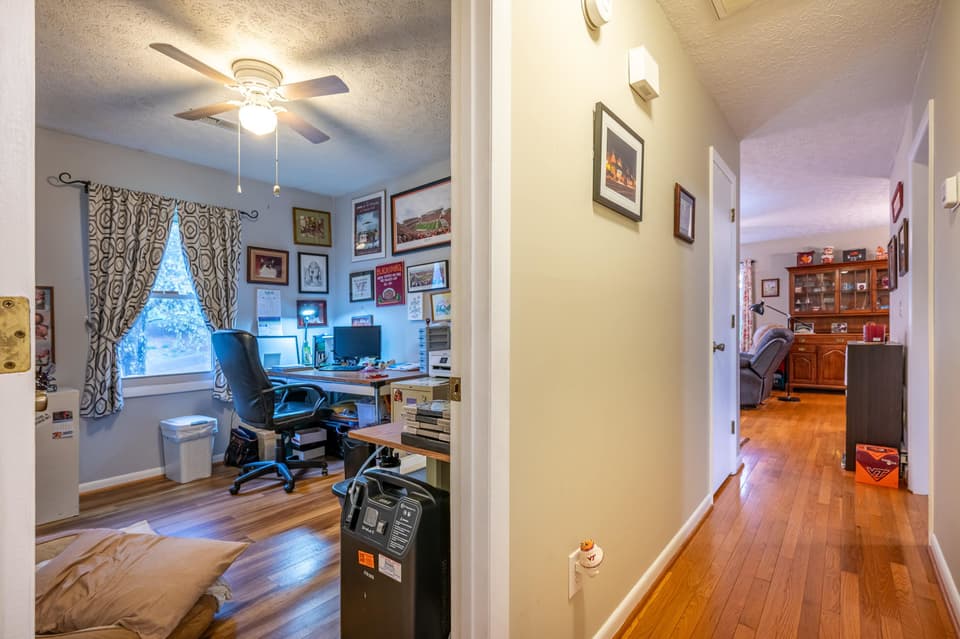 460 Mulberry Drive SW, photo 28 of 40