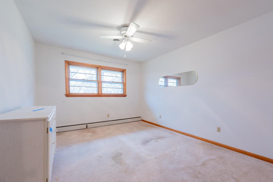 935 Hummingbird Drive SW, photo 23 of 40