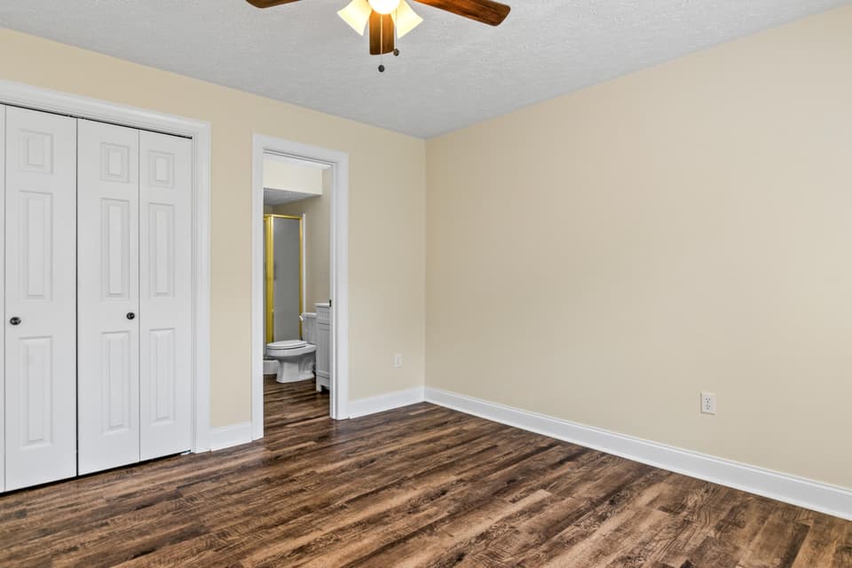 1425 Providence Boulevard, photo 32 of 40