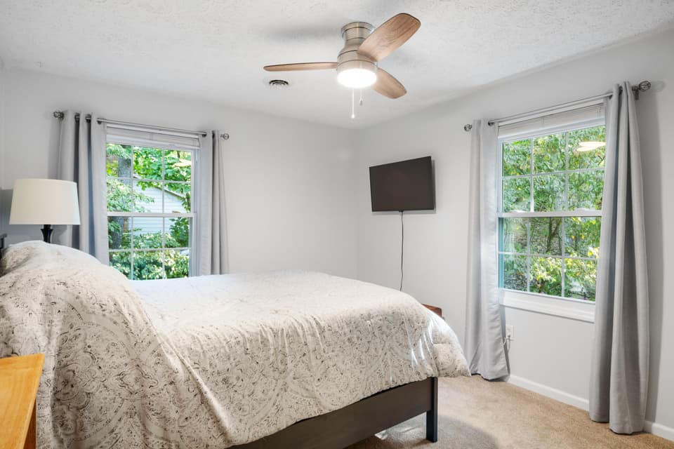 405 Tomahawk Drive, photo 30 of 40