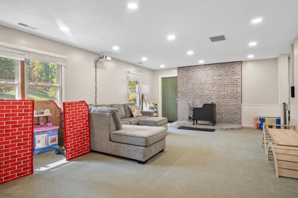 1720 Blake Drive, photo 29 of 40