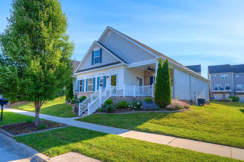 150 Roudabush Drive, photo 32 of 34