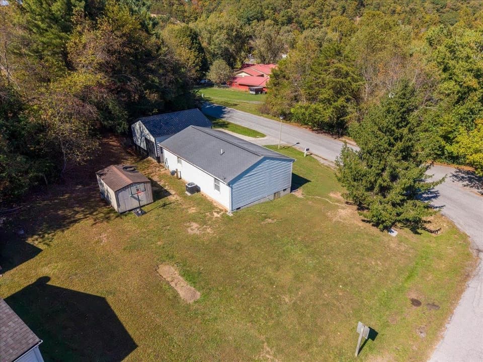 3401 Brookside Drive, photo 17 of 29