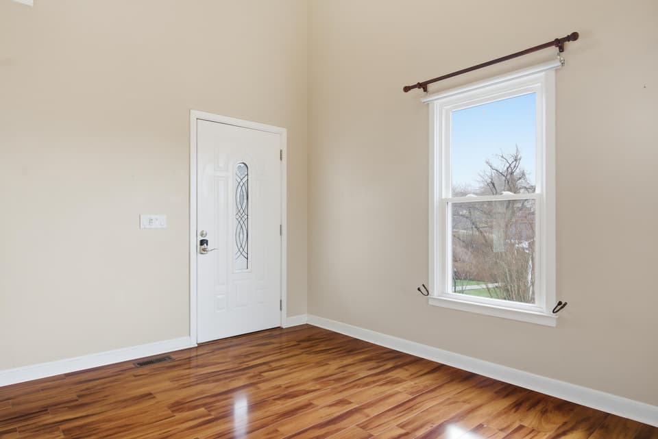 1065 Juniper Drive NW, photo 3 of 40