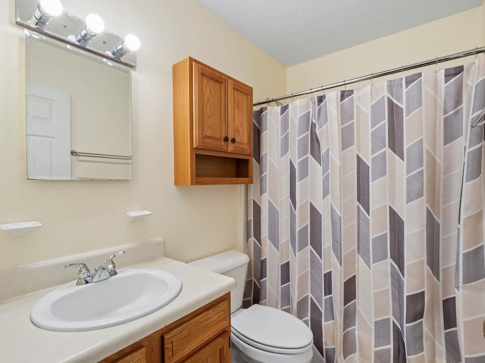 60 Wood Ridge Drive, photo 25 of 40