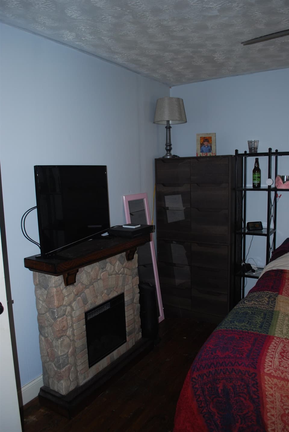 435 Stuart Street, photo 7 of 14