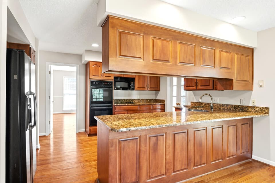 175 Ruby Court, photo 14 of 40