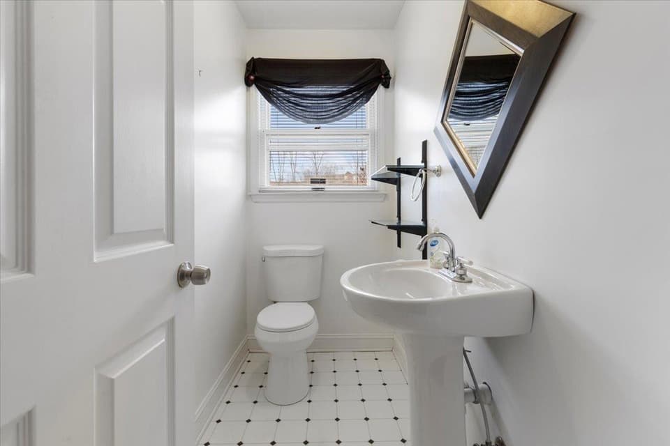 27 Scattergood Drive NW, photo 21 of 40