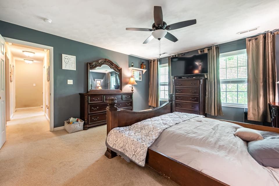 175 Wistaria Drive, photo 39 of 40