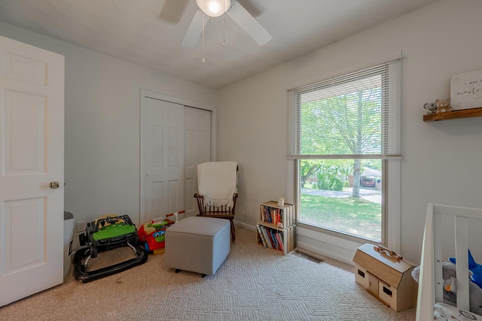 695 Carson Drive, photo 14 of 37