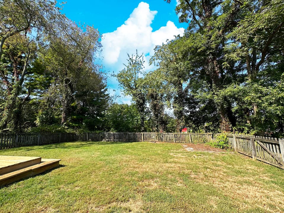 285 Mulberry Drive, photo 6 of 37