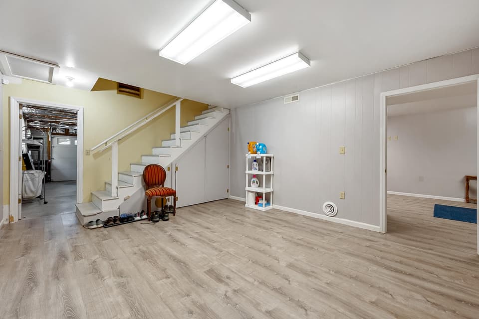 170 Briarwood Drive, photo 25 of 40