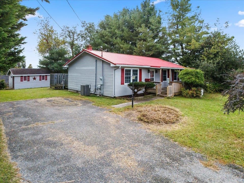 1363 Dow Street, photo 30 of 40