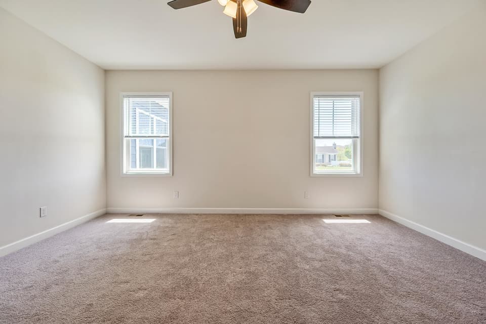 740 Jefferson Circle, photo 23 of 40