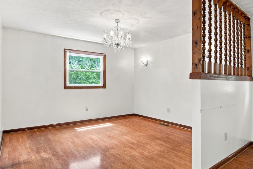 1220 Flint Drive, photo 11 of 40
