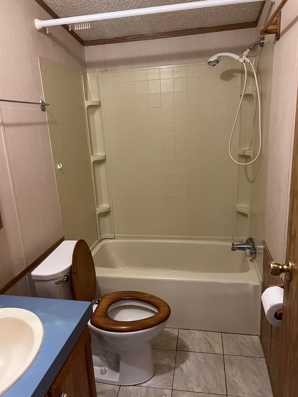 215 Jones Street, photo 20 of 23