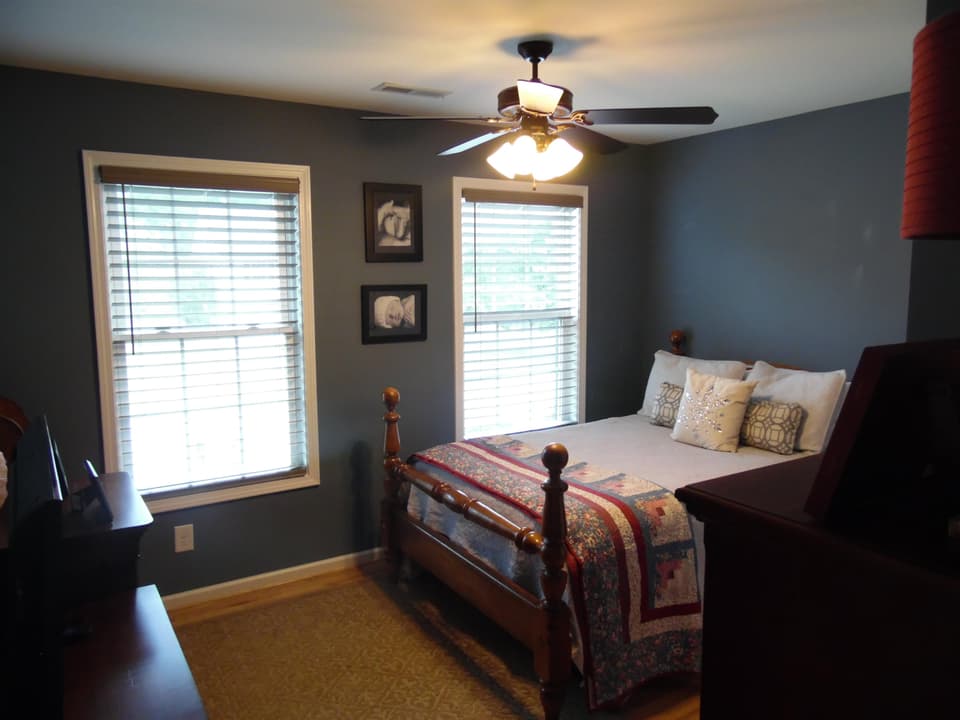 635 Keystone Drive NW, photo 16 of 22