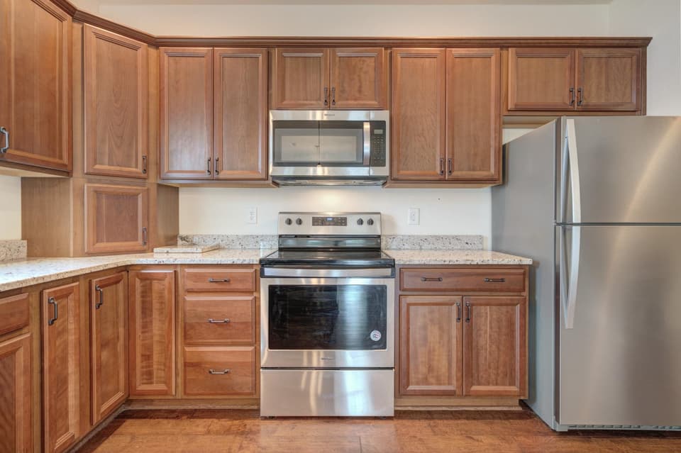160 Roudabush Drive, photo 15 of 34