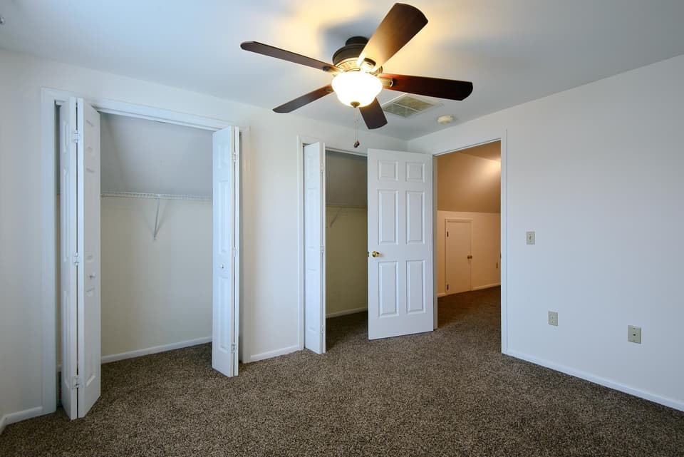 355 Overland Drive, photo 24 of 29