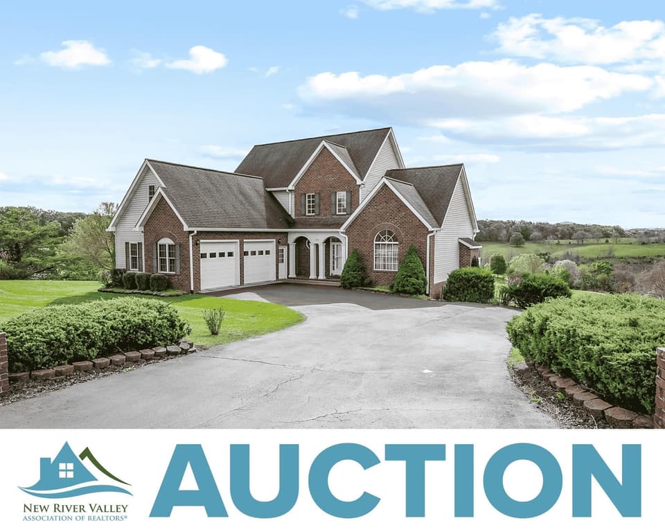 1125 Falcon Run, Christiansburg