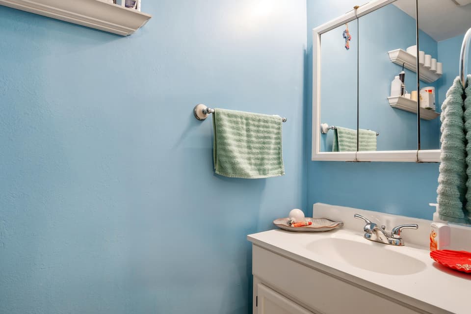106 Roseland Drive, photo 16 of 39