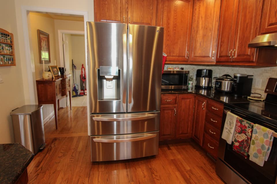 2760 Madison Avenue SE, photo 23 of 40