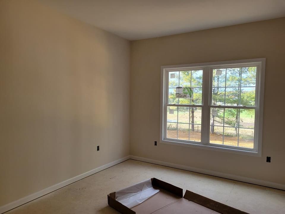 1731 Flaganan Dr, photo 4 of 13