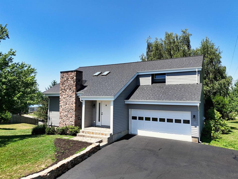 20 Howery Street, Christiansburg, photo 2
