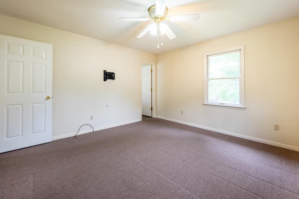420 Overhill Rd SE, photo 22 of 34