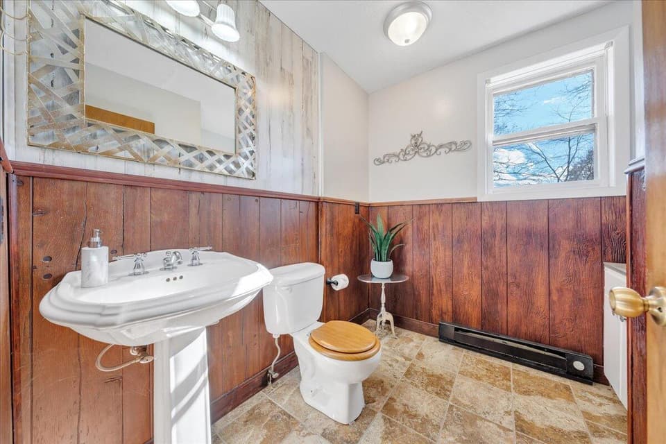 1100 Flint Drive, photo 22 of 37