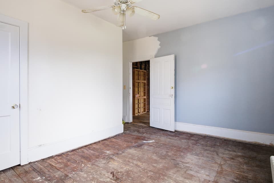 509 W Main Street, photo 23 of 40