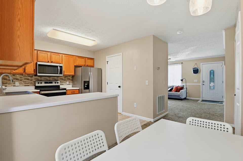 150 Hunters Ridge Lane NW, photo 10 of 37