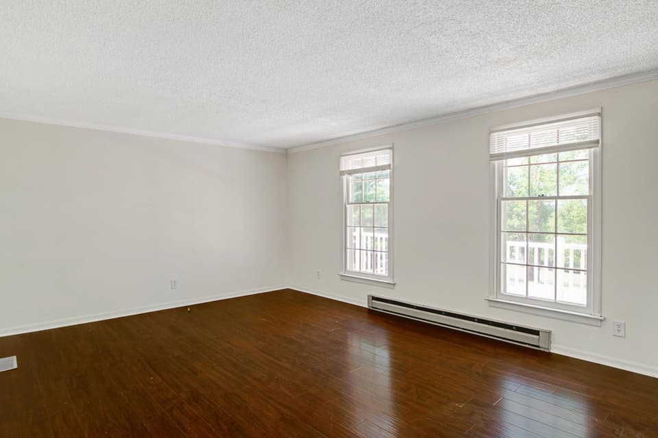 265 Clearview Drive, photo 9 of 40