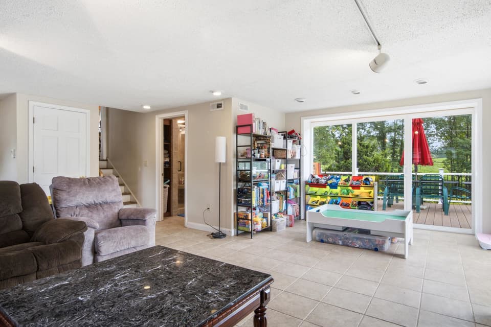 75 Walnut Drive NW, photo 26 of 40