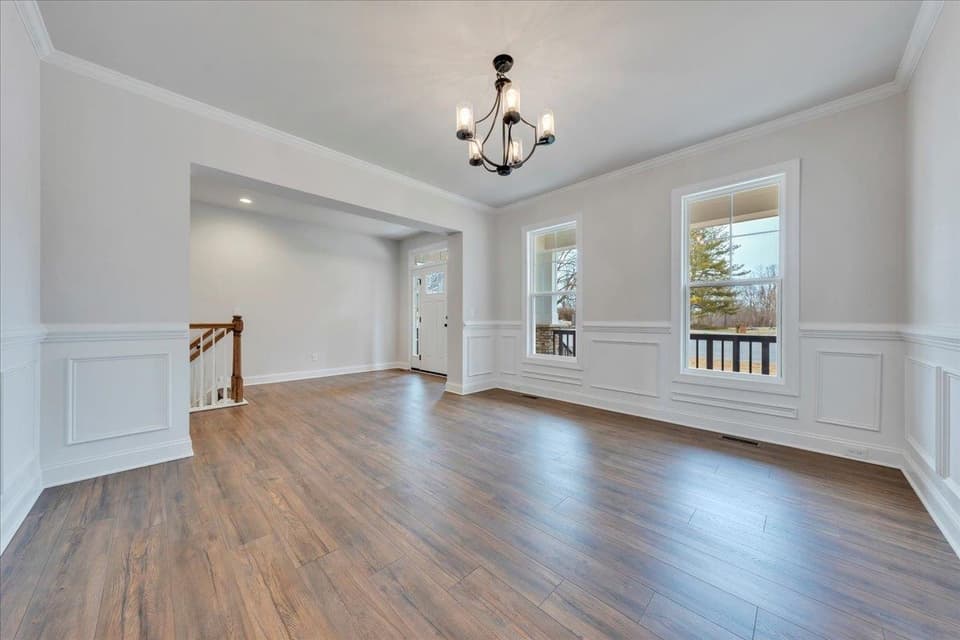 1135 Round Meadow Drive, photo 7 of 40