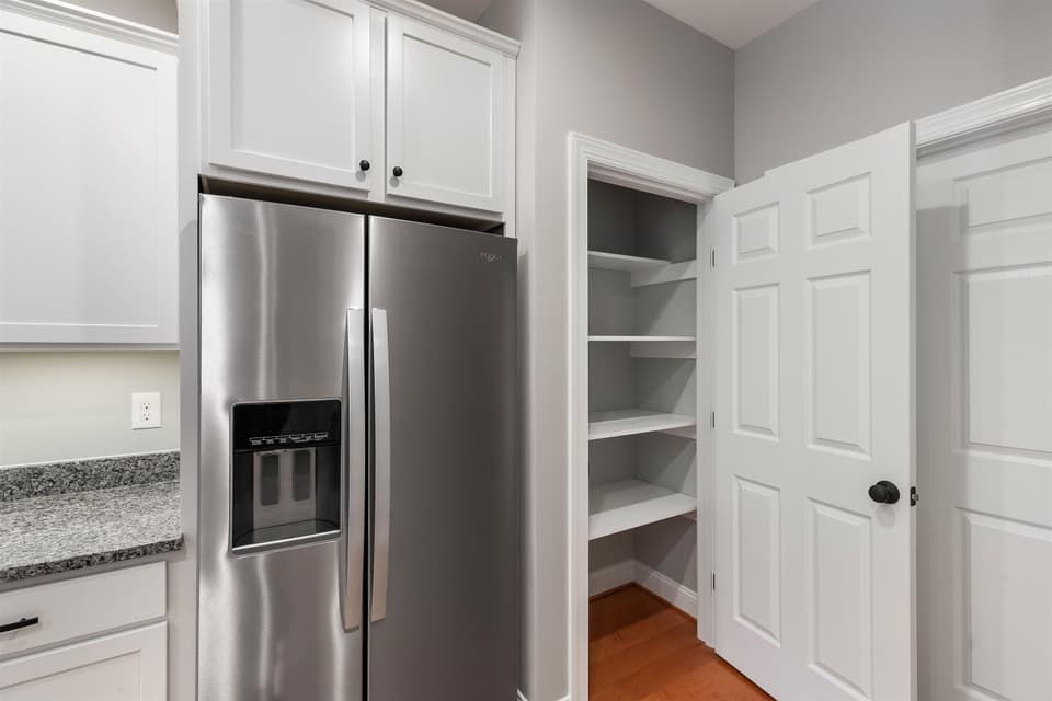155 Vinnie Avenue NW, photo 7 of 12