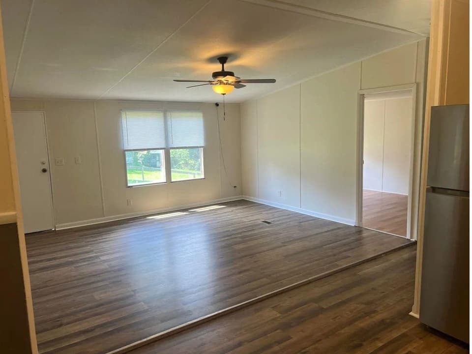 1117 Long Street, photo 4 of 21