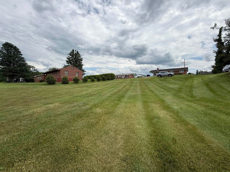 60 Ellett Road, photo 8 of 9