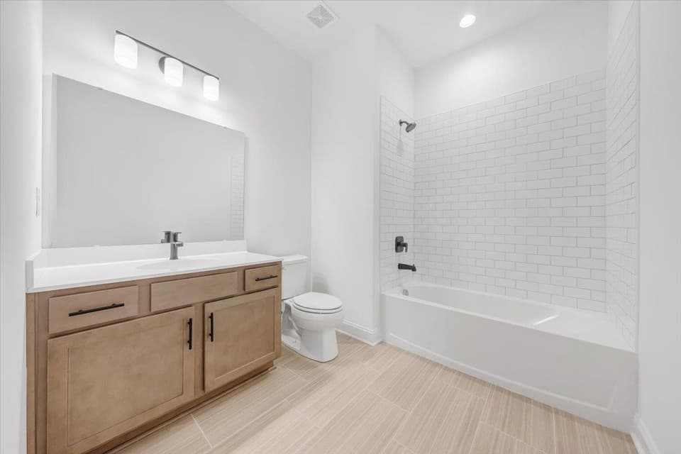 1027 Round Meadow Drive, photo 37 of 40