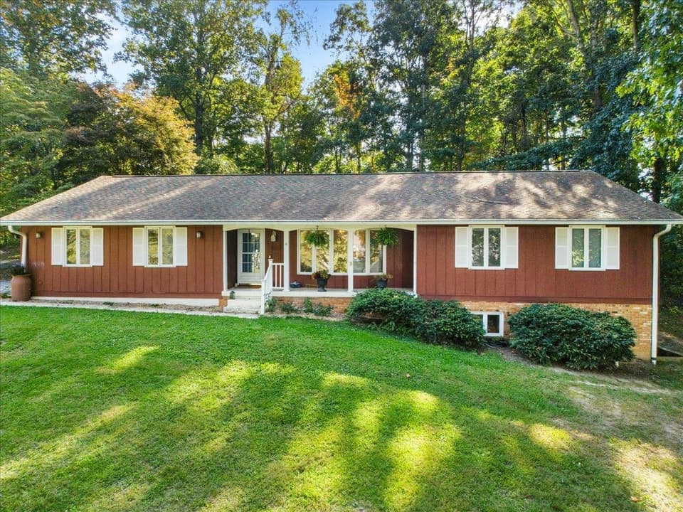1144 Round Meadow Drive, photo 3 of 40