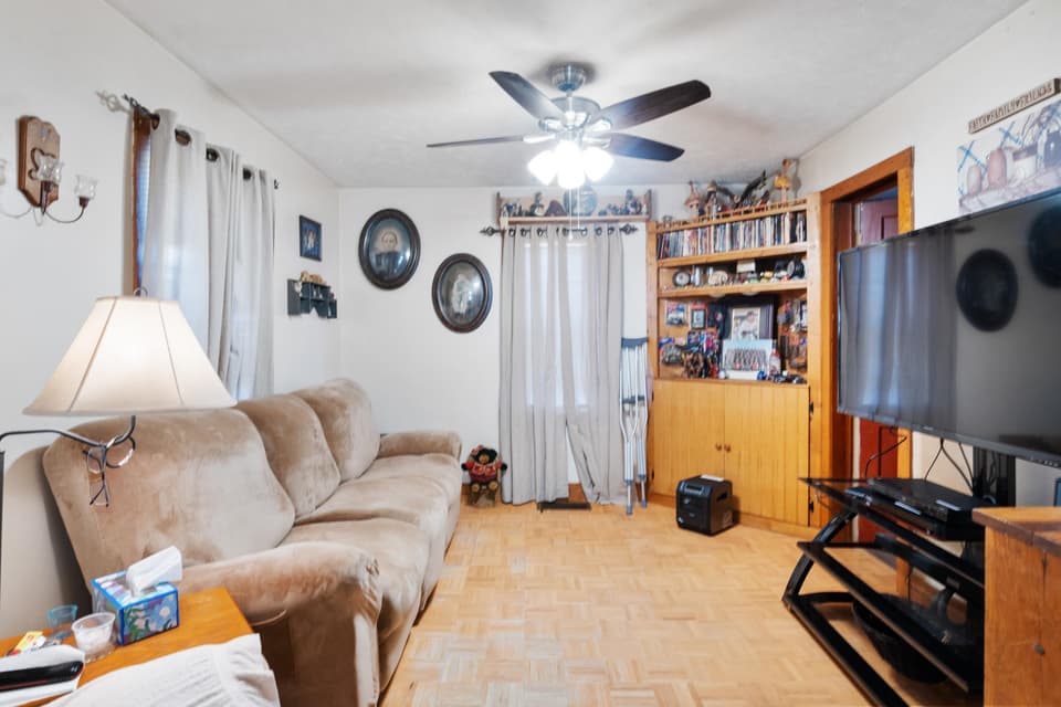 1531 Blair Street, photo 11 of 39