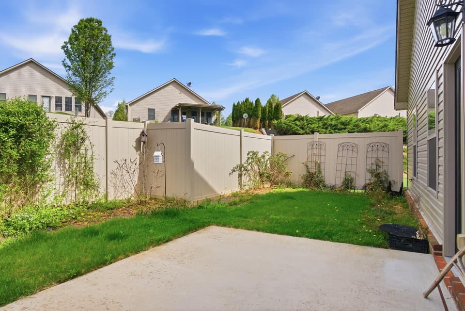130 Gavins Court, photo 36 of 39