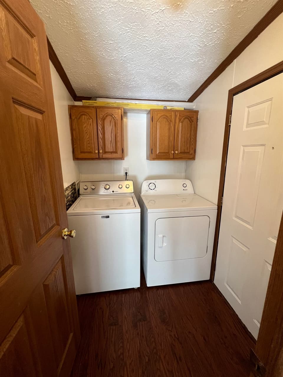 4212 Christie Lane, photo 10 of 28