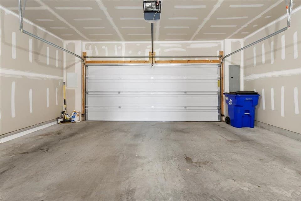 455 John Adams Drive NW, photo 33 of 39